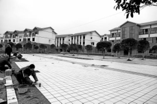 屏錦鎮(zhèn)：和睦家園進(jìn)入綠化等配套項(xiàng)目建設(shè)階段