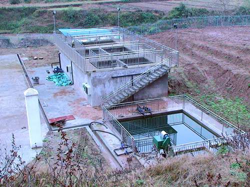 縣環(huán)保局視察大觀污水處理廠建設(shè)工作