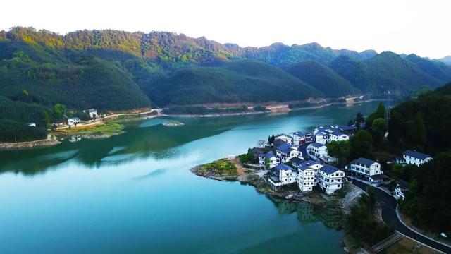 搶先打探！梁平百里竹海旅游度假區(qū)5月亮相試運(yùn)營 