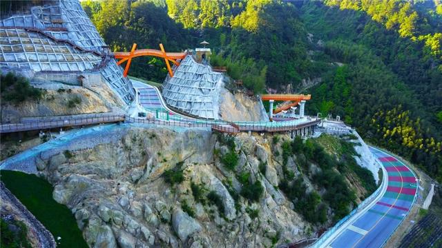 搶先打探！梁平百里竹海旅游度假區(qū)5月亮相試運(yùn)營 